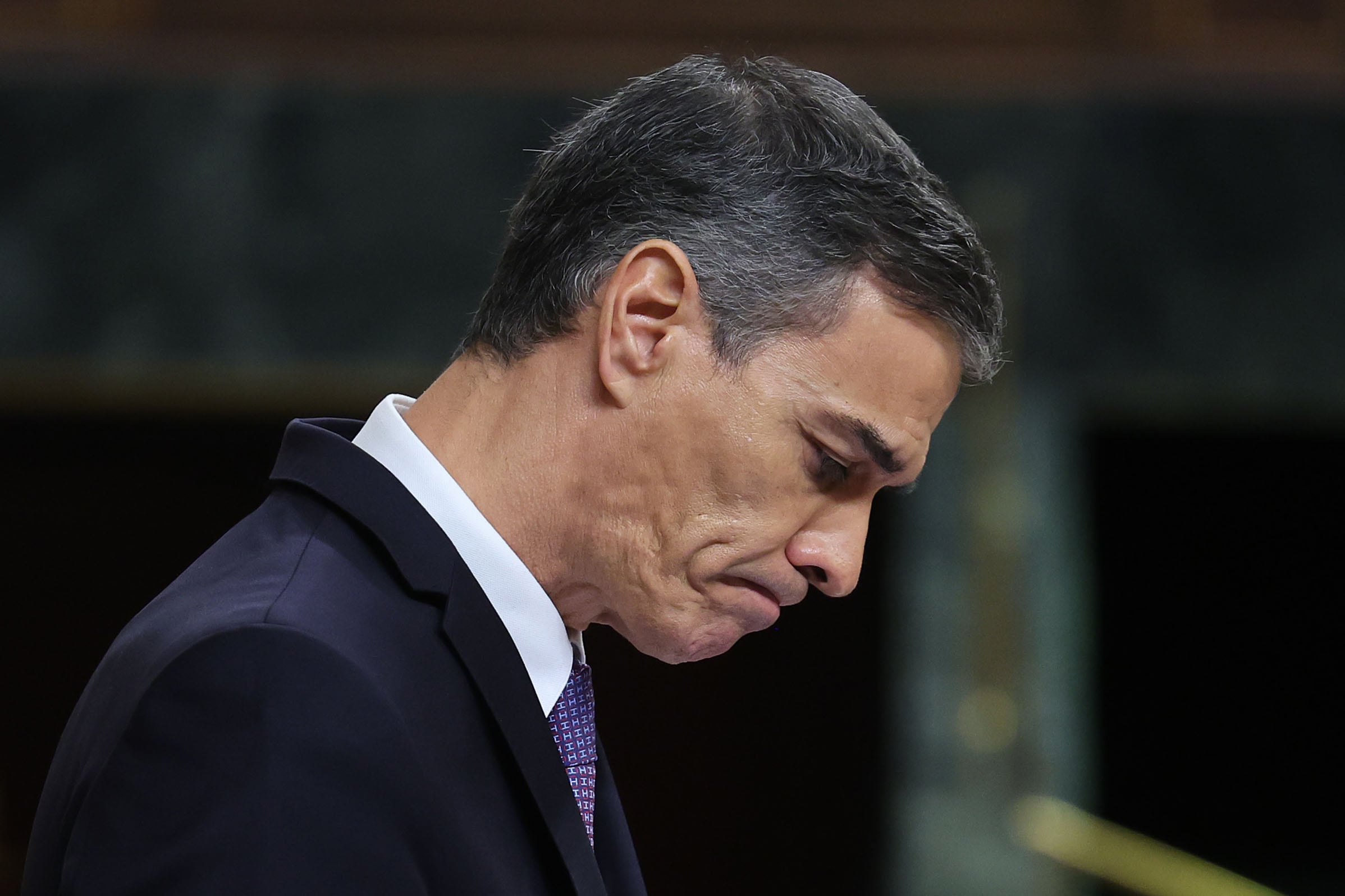 Sánchez y Ayuso chocan por los abortos derivados a las clínicas privadas