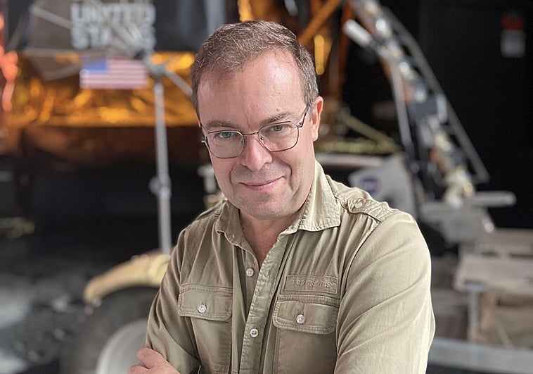 Javier Sierra, tras conocer que un asteroide llevará su nombre: «Es muy inspirador»