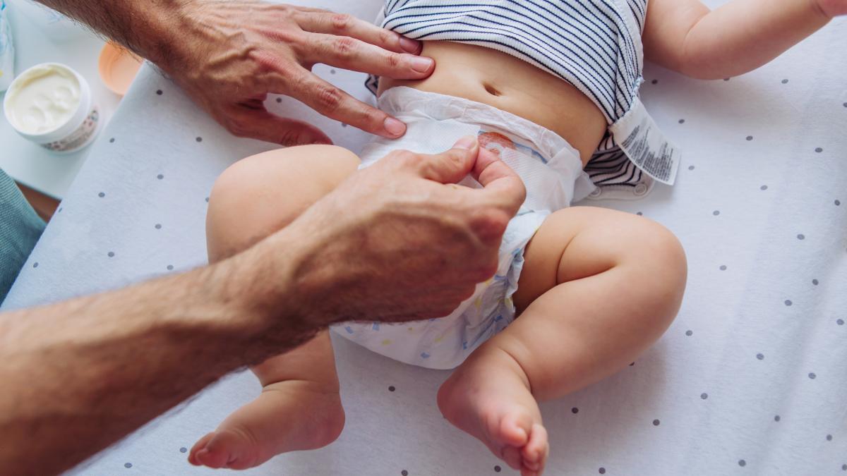 Padres y madres se igualan en permisos de nacimiento pero el 83% de las excedencias las piden ellas