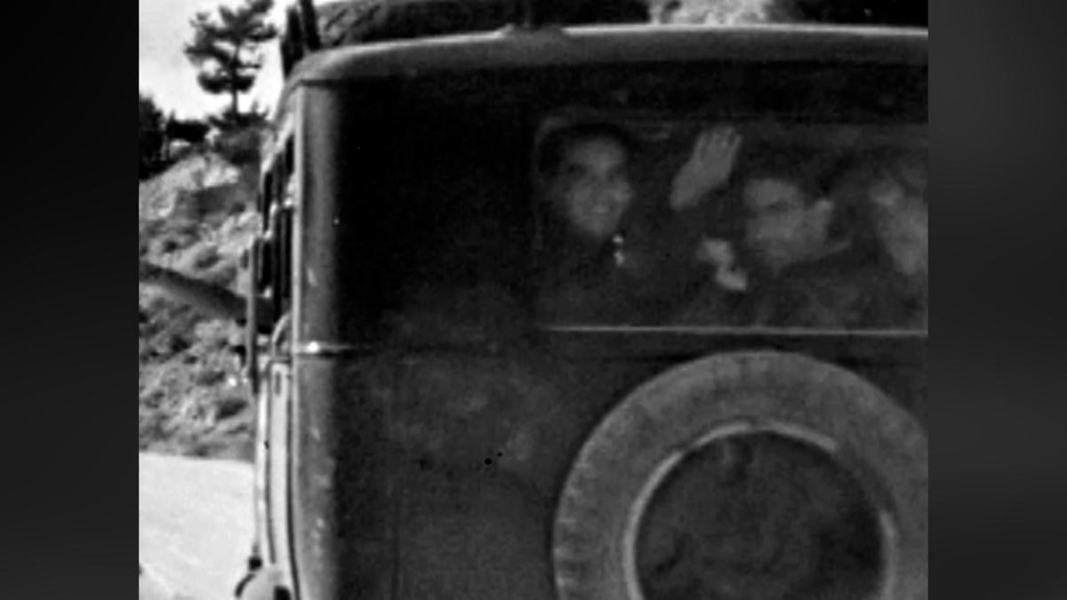 Imagen 1 de García Lorca, sonriente y actuando, aparece en imágenes inéditas de 1932