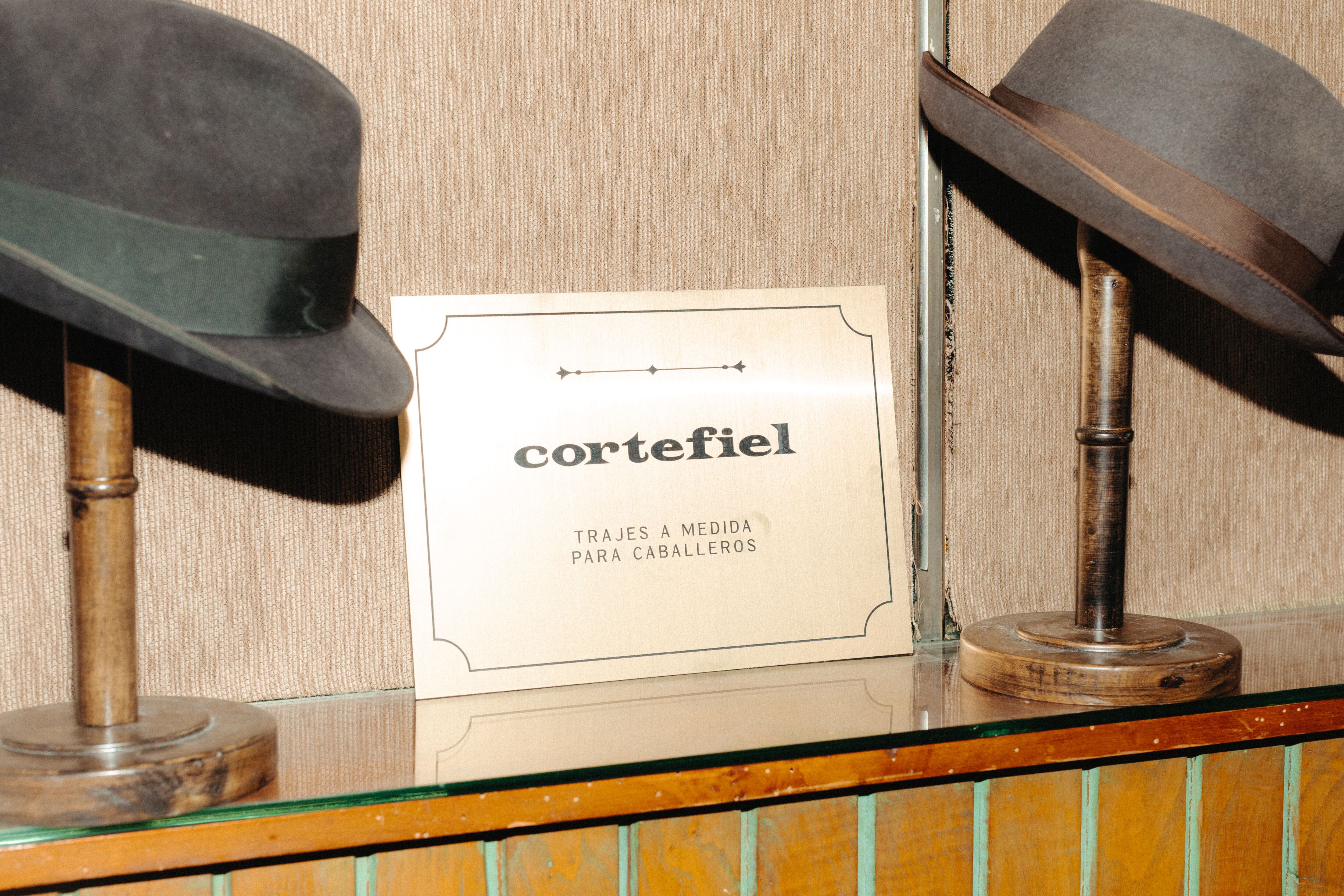 De la gabardina de Colombo a los tejidos sostenibles del futuro: Cortefiel cumple 80 años