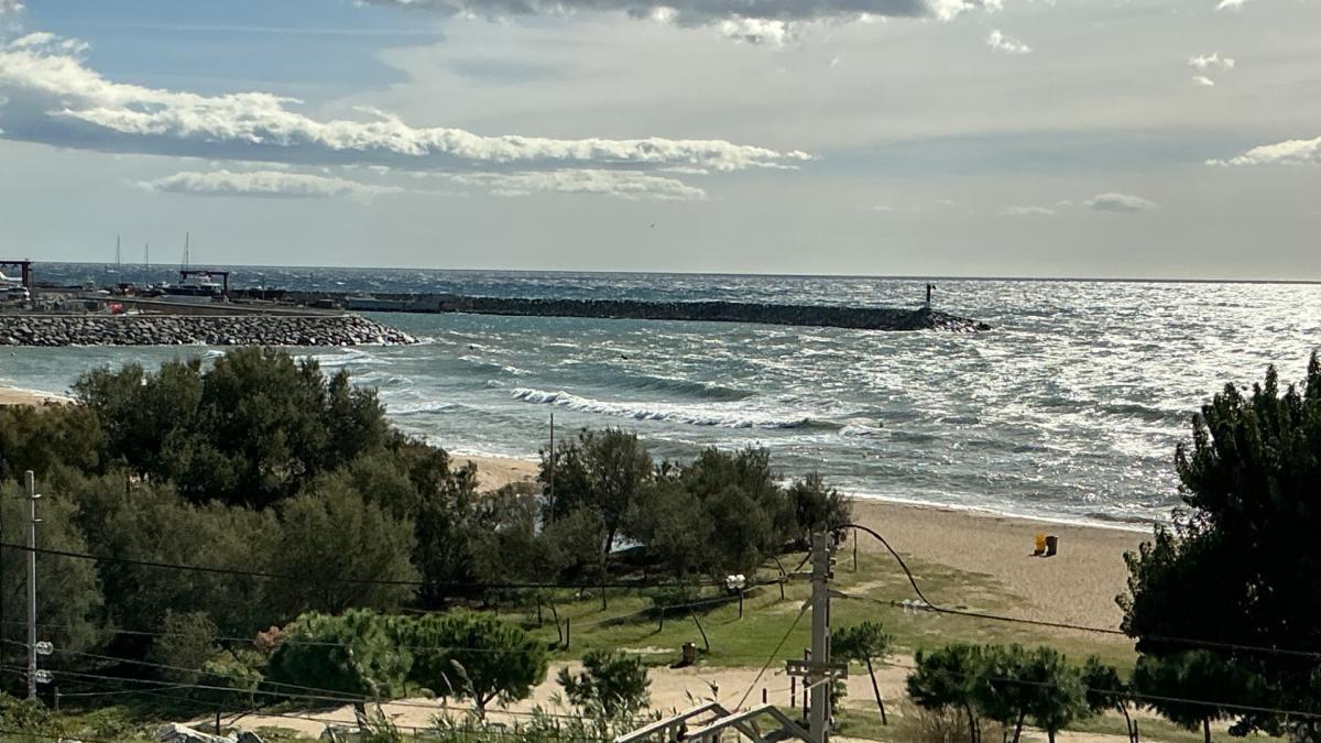 El puerto de Arenys construirá un nuevo dique para evitar la afectación de los temporales