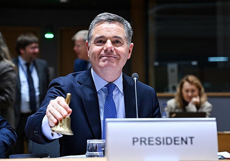 El ministro de Finanzas irlandés, Paschal Donohoe, dimitirá y dejará la presidencia del Eurogrupo