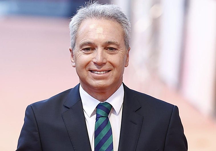 La vida personal de Vicente Vallés: infancia entre «chabolas», su mujer Ángeles Blanco y su doloroso divorcio