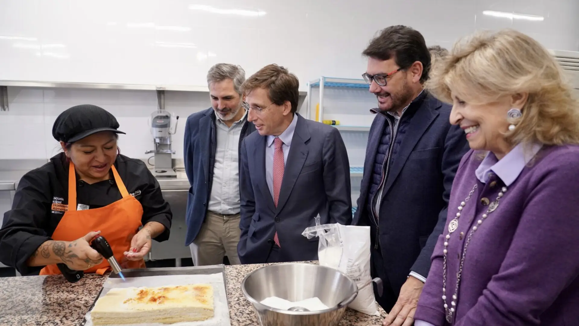 Las escuelas municipales de Hostelería y Oficios logran empleo al 50% de alumnos y abrirán dos más