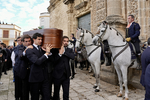 Imagen 1 de Jerez despide a Álvaro Domecq Romero con un emotivo funeral ecuestre entre figuras del toreo