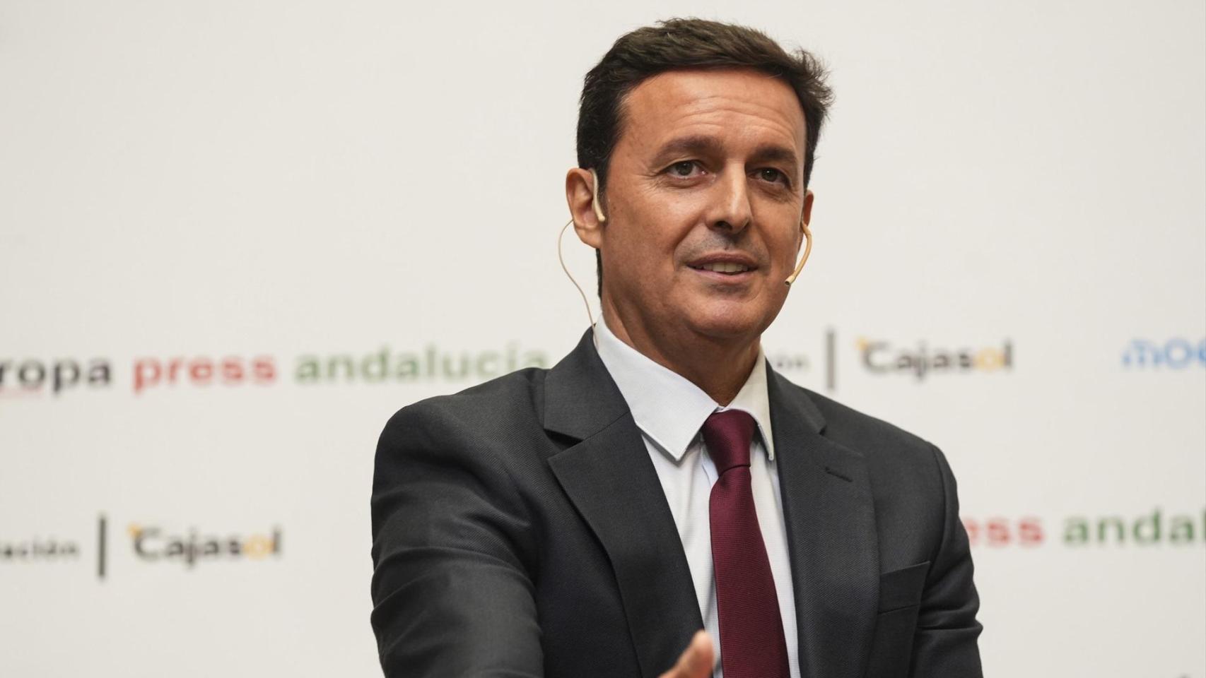 Detenido el presidente de la Diputación de Almería por contratos irregulares en la compra de mascarillas