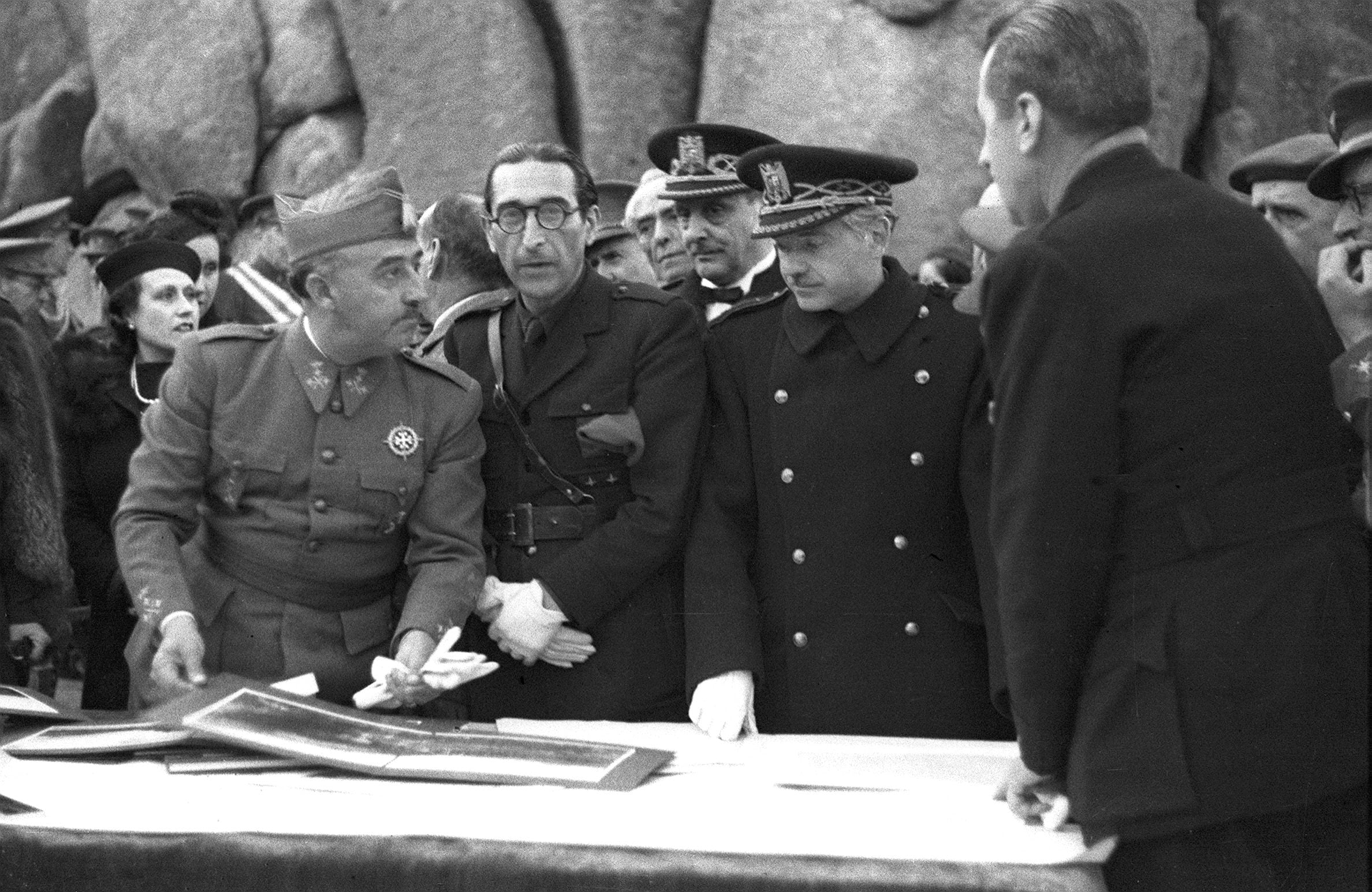 Cultura empieza el proceso para la extinción de otras cuatro fundaciones franquistas