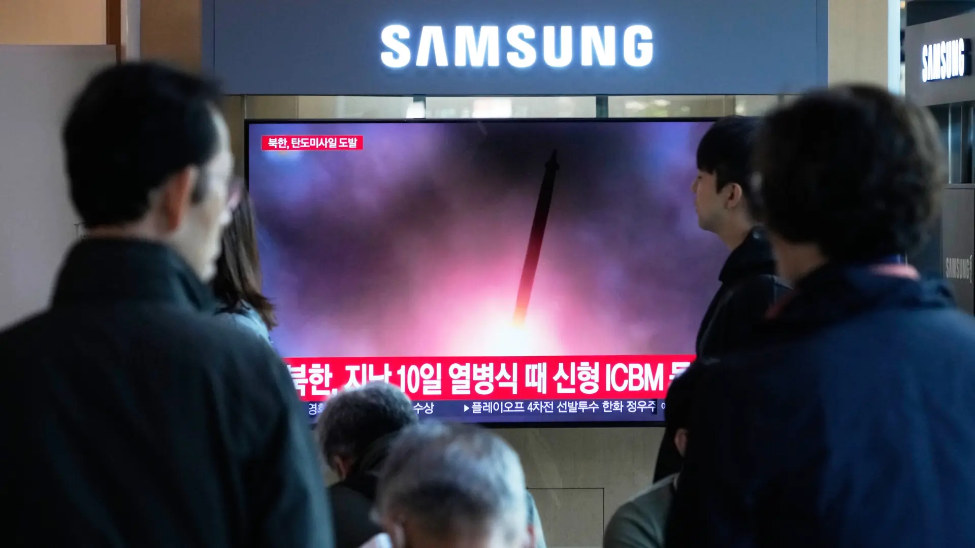 Corea del Norte advierte que los submarinos surcoreanos desatarán un "efecto dominó nuclear"