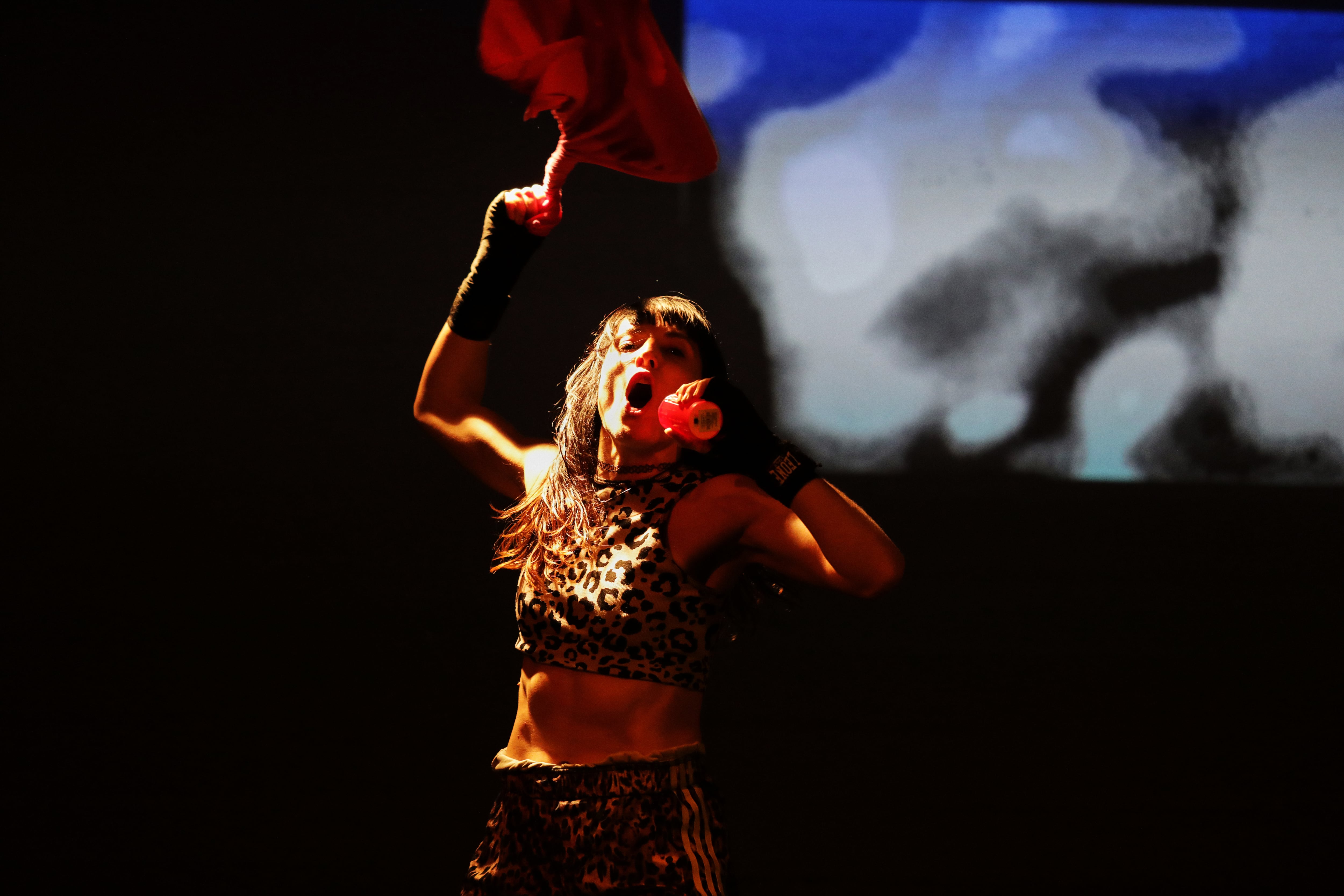 ‘Ayoub’: de la irreverencia del amor romántico y la decadencia de Occidente