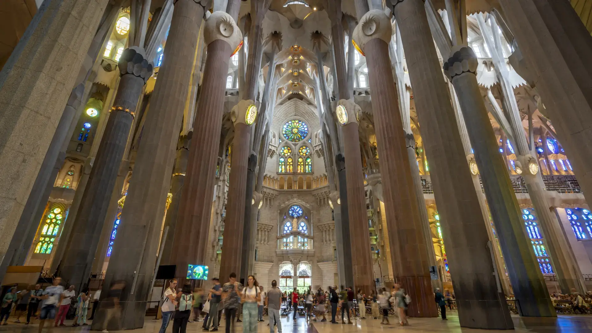 Imagen 1 de La Sagrada Familia ofrecerá entradas con un 50% de descuento a los barceloneses durante 2026