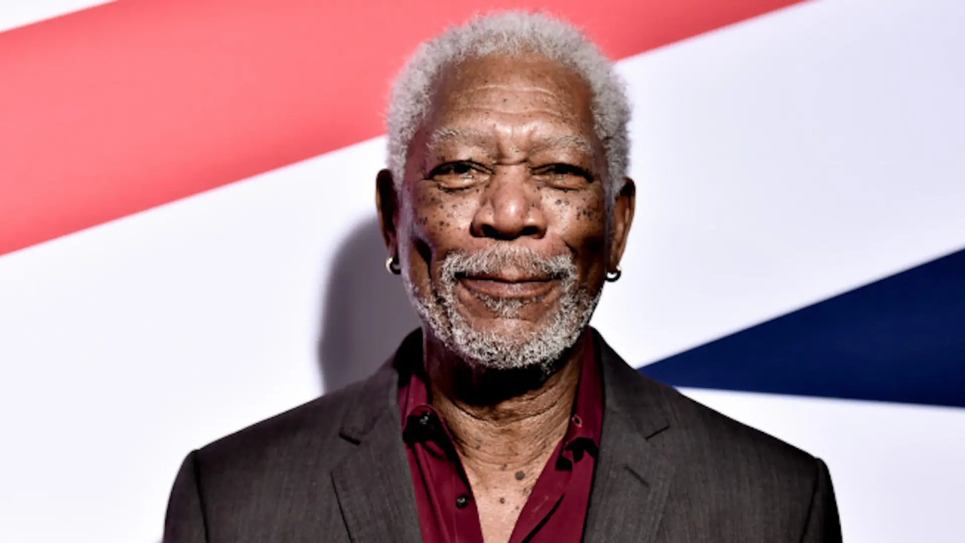 "Me estáis robando": Morgan Freeman (88 años) estalla contra las imitaciones de su voz por IA