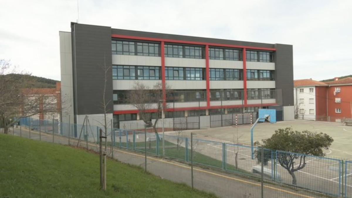 Investigan el acoso reiterado a una profesora por parte de sus alumnos en Plentzia