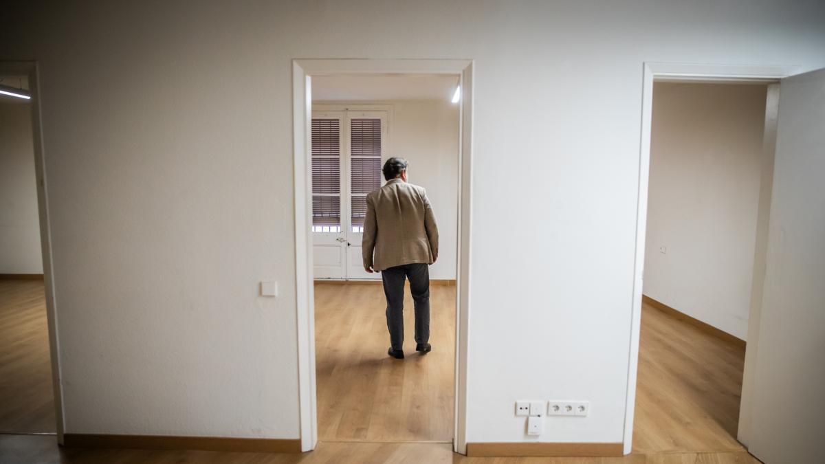 La conexión letona: así lavan el dinero los reyes de las pensiones clandestinas de Barcelona