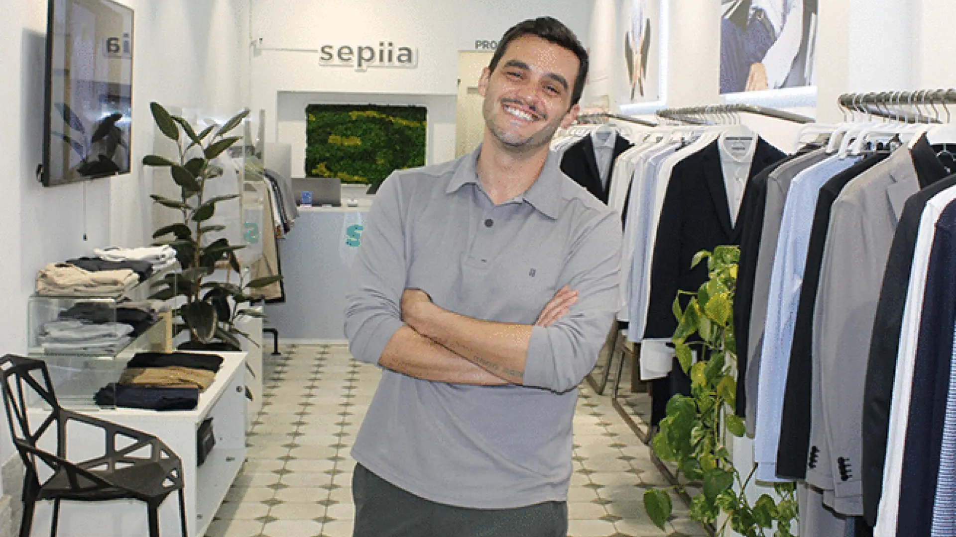 Las tres tiendas que se resisten al 'fast fashion': "La ropa que tenemos funciona muy mal"