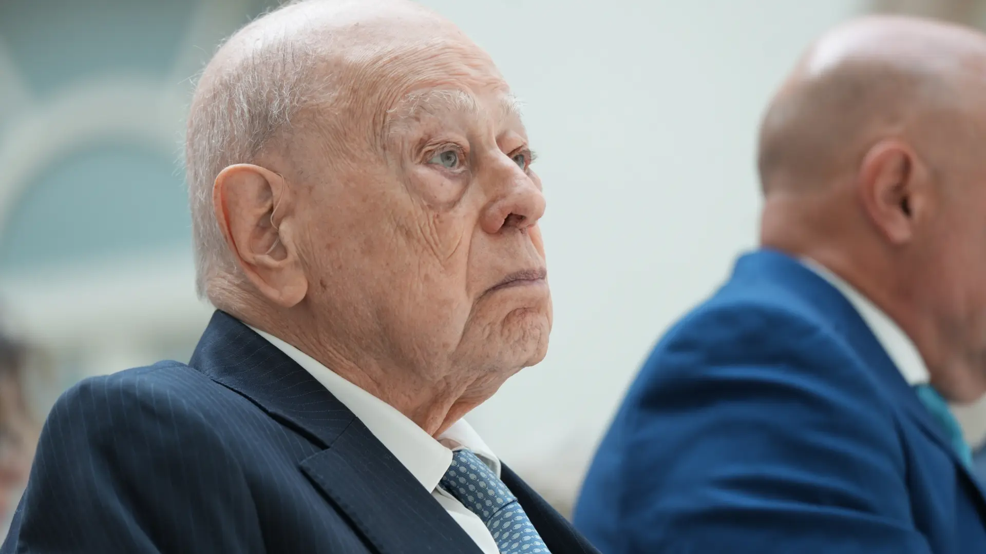 Jordi Pujol evoluciona "positivamente" de la neumonía por la que sigue ingresado en Barcelona