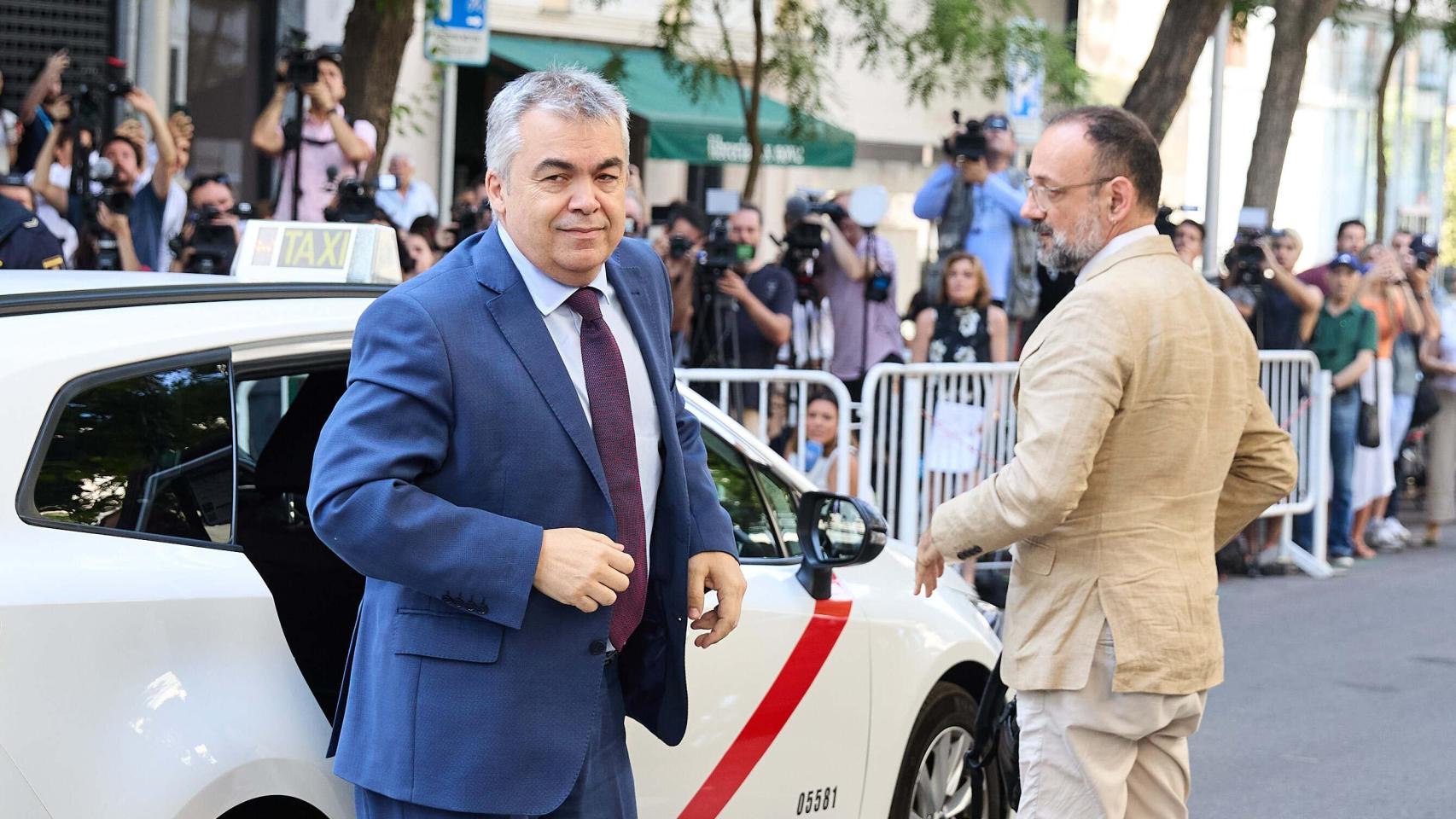 El juez del TS decreta la libertad provisional de Santos Cerdán al considerar mitigado el riesgo de destrucción de pruebas