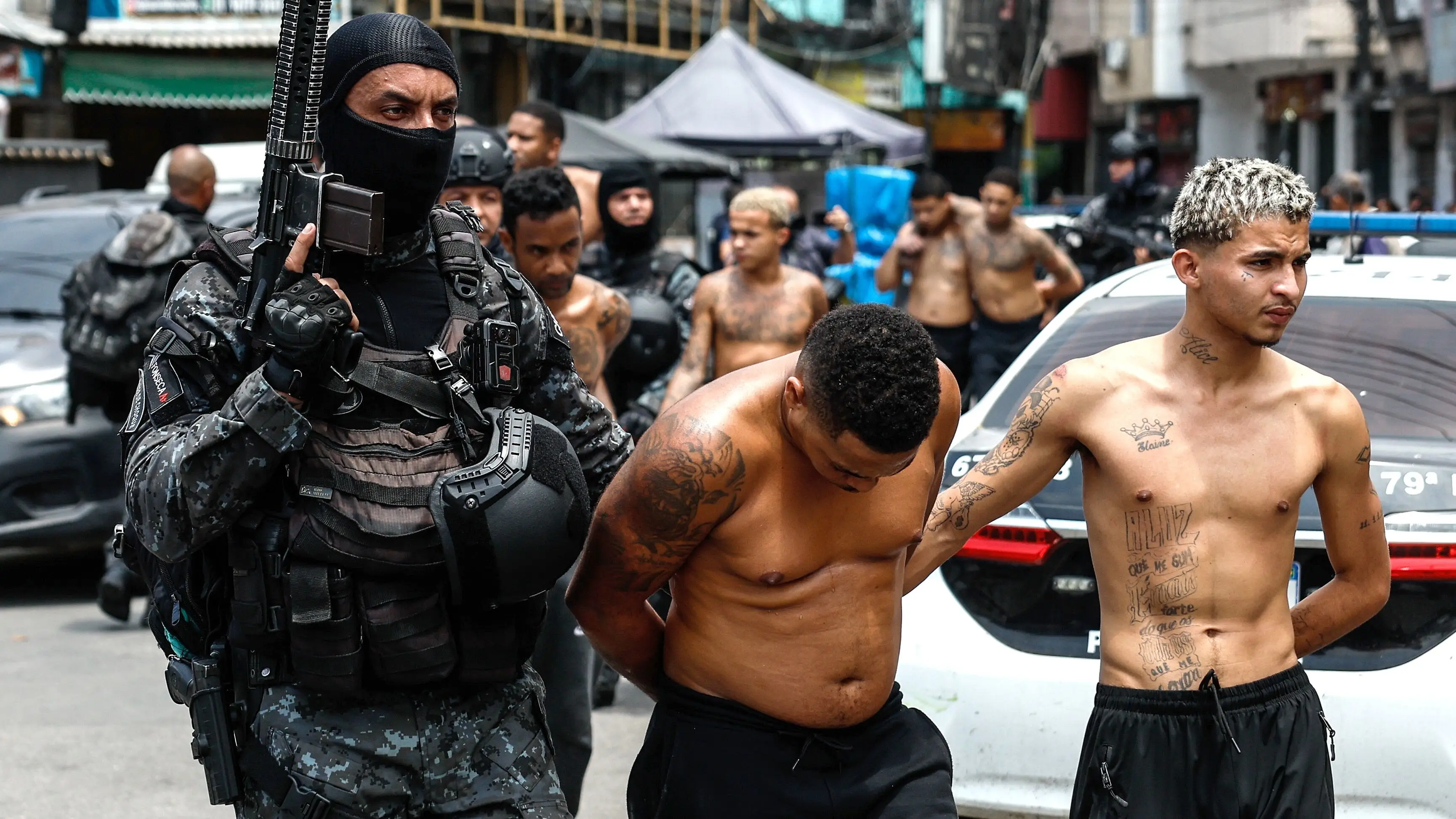 Imagen 1 de La encuesta a 4.000 delincuentes en Brasil que retrata a los peones y jefes de la droga en las favelas