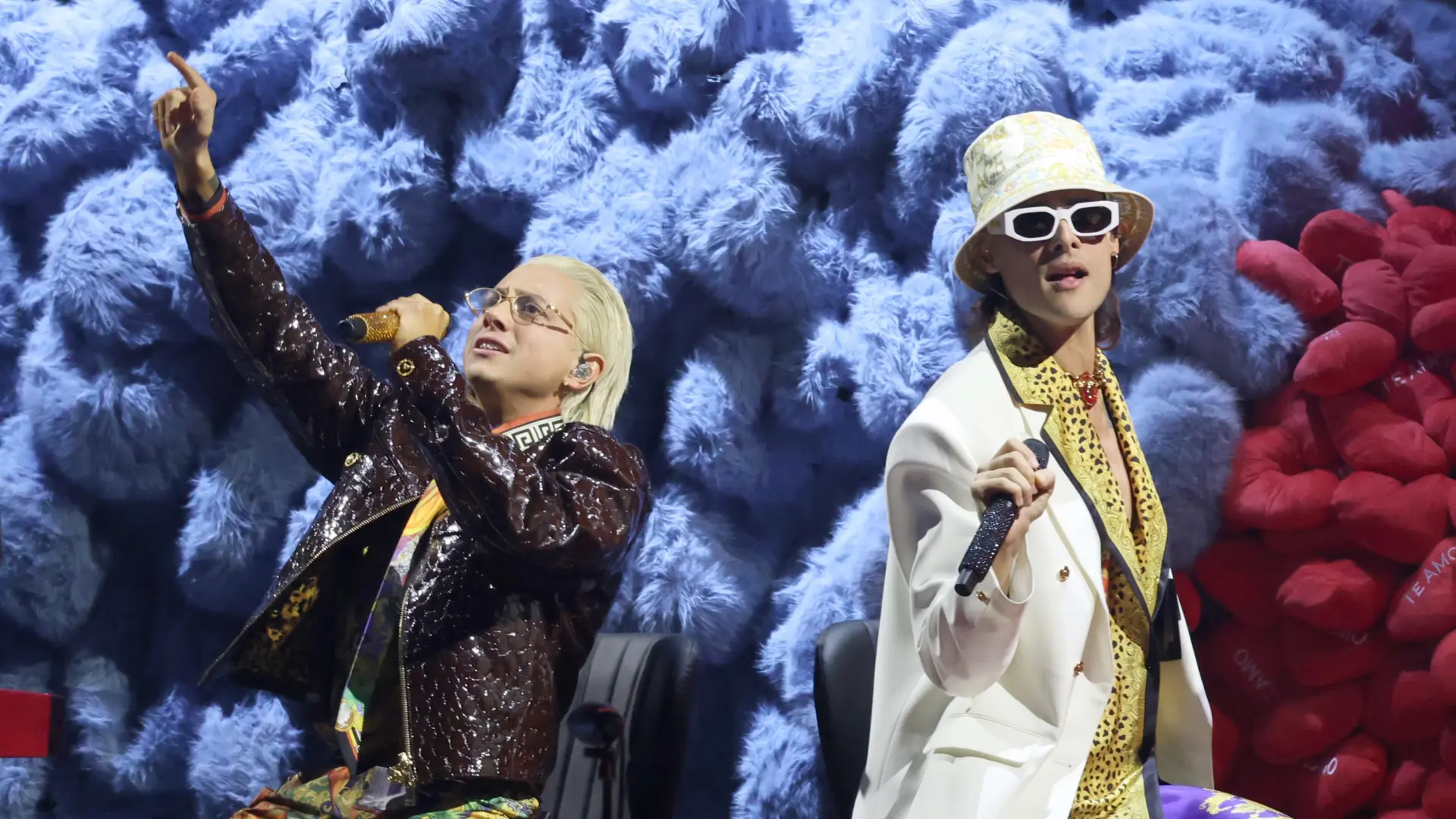 Ca7riel & Paco Amoroso bromean con derretir los Latin Grammy: "Nos vamos a hacer una cadena"