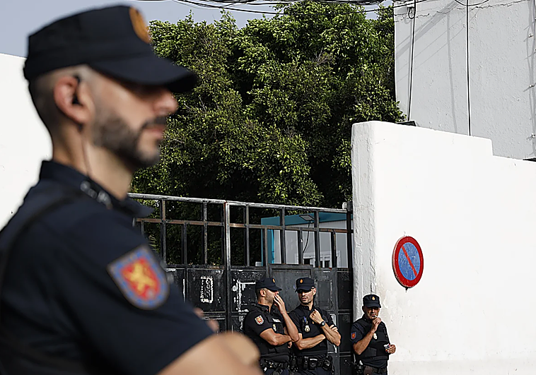 Desarticulada una red de tráfico de menores desde Canarias a Francia