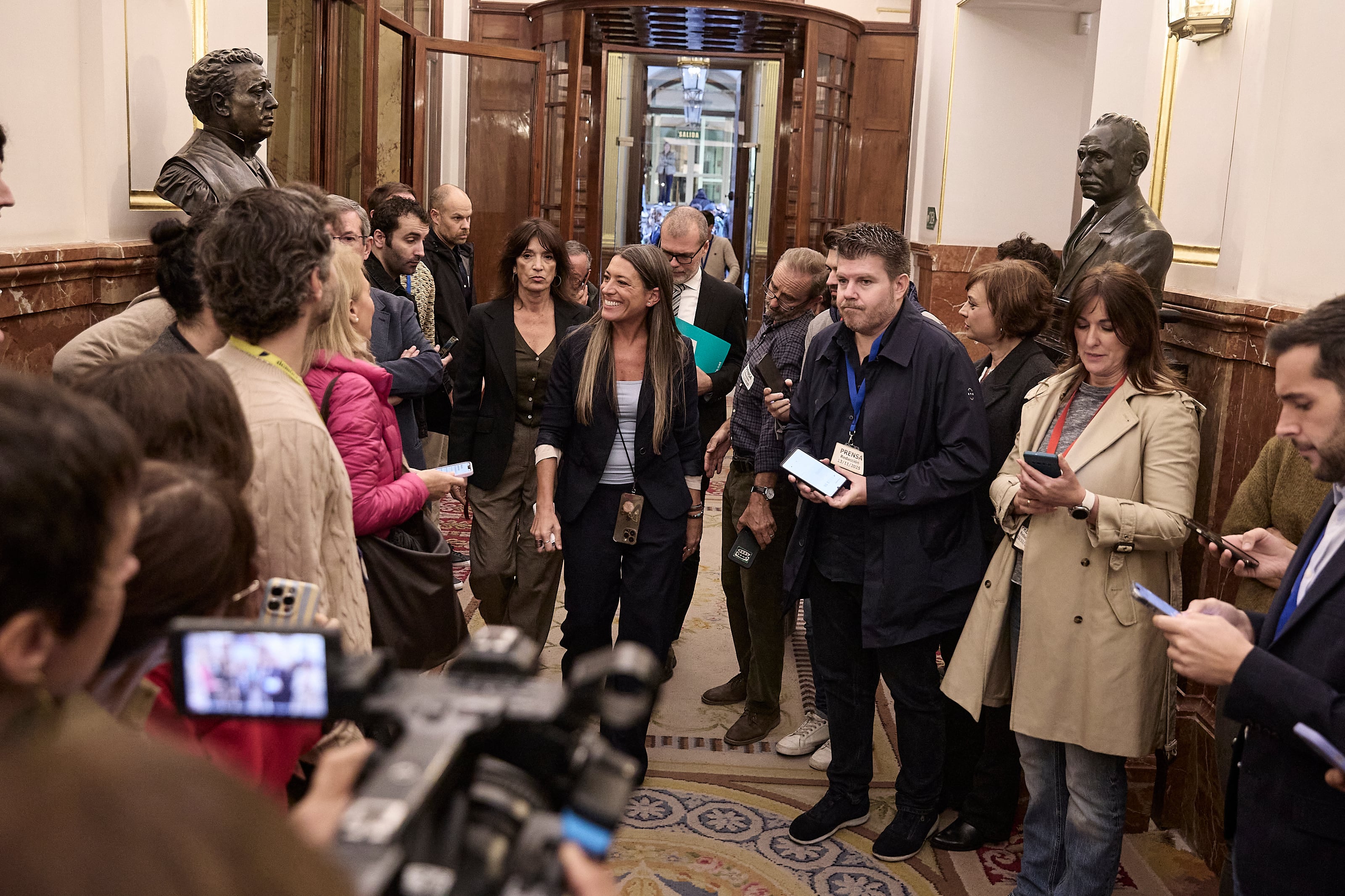 El equilibrismo de Junts: vota con el PP, contra Aznar y salva al Gobierno en las nucleares