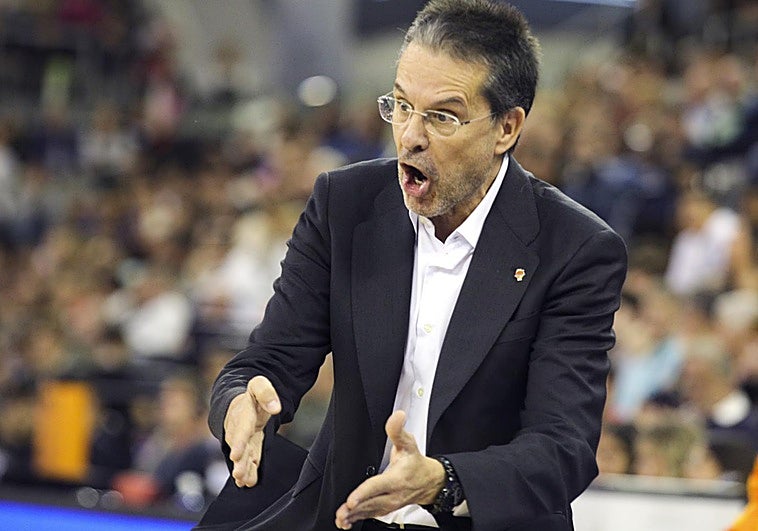 Lamentable imagen de la Euroliga: ni un solo periodista en la rueda de prensa de Pedro Martínez