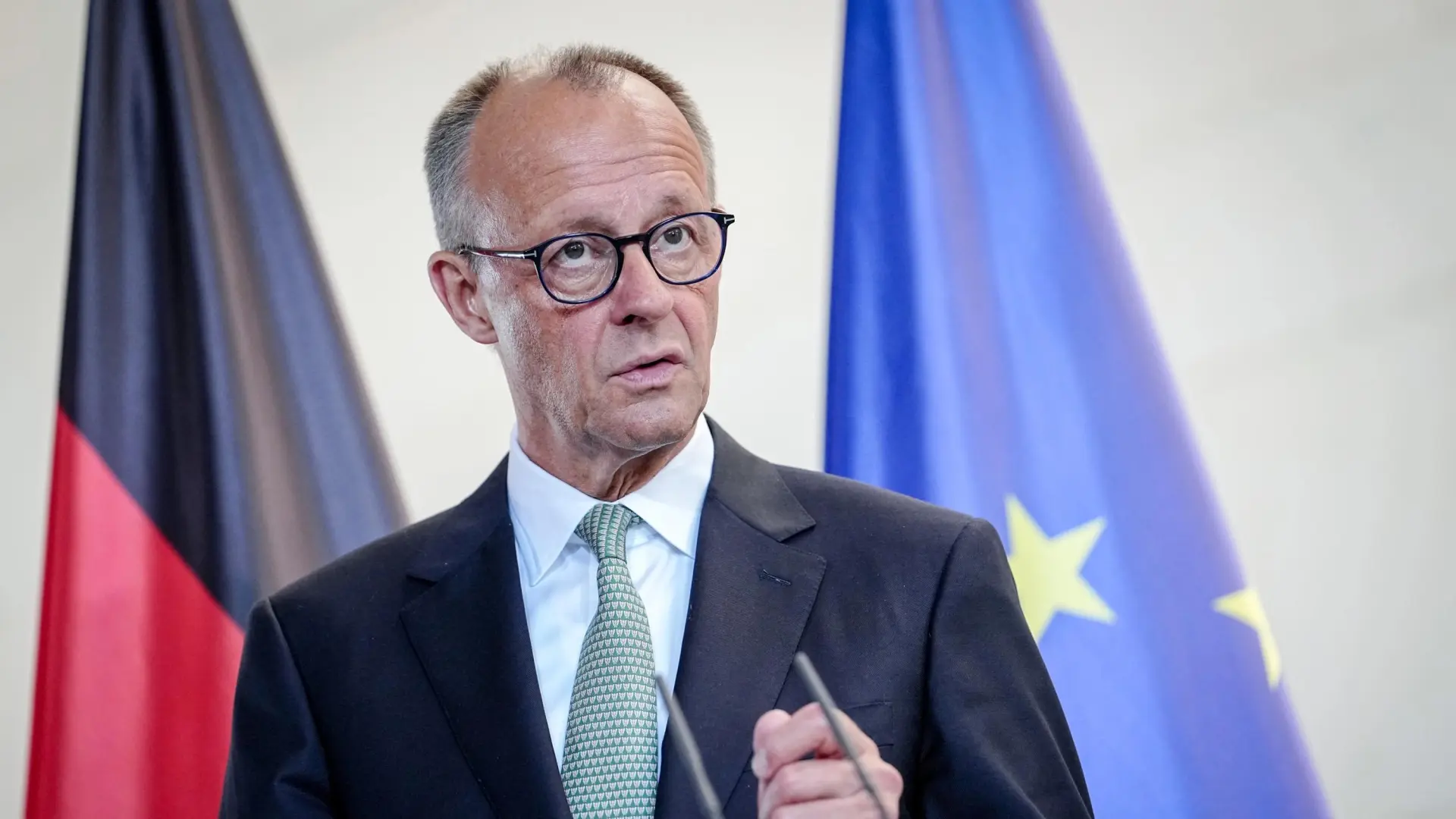 Alemania levanta las restricciones a la exportación de armamento a Israel