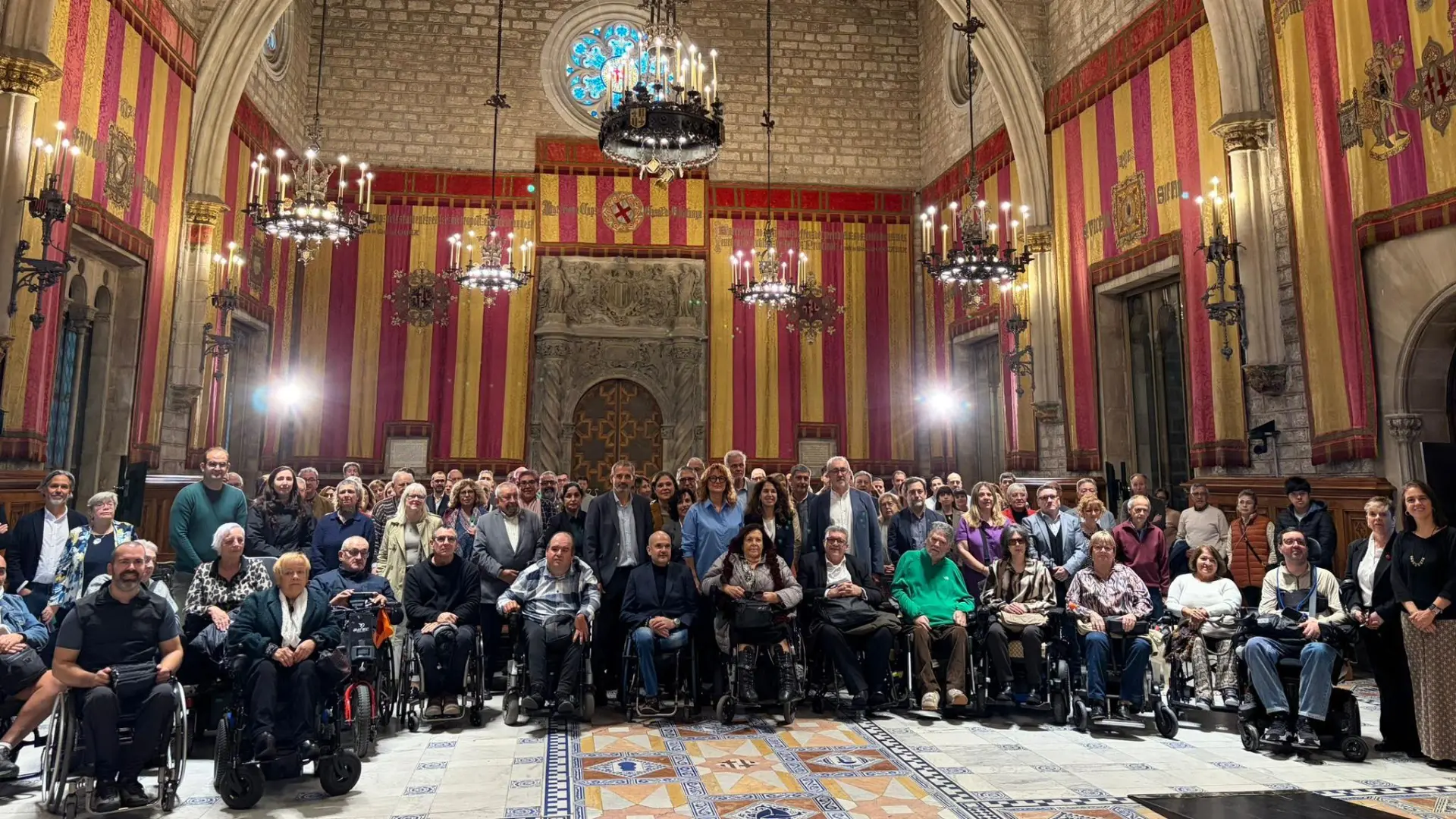 Los autobuses de TMB que se fabriquen a partir de ahora serán todos accesibles tras impulsar cambios en la normativa