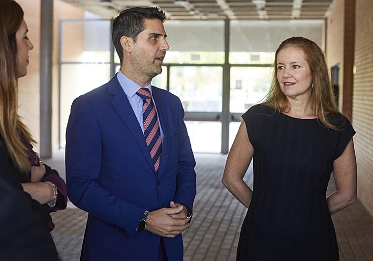 El Gobierno de Ayuso denunciará a los jóvenes que se hagan pasar por menas: «Es un fraude de ley que pone en riesgo el sistema»