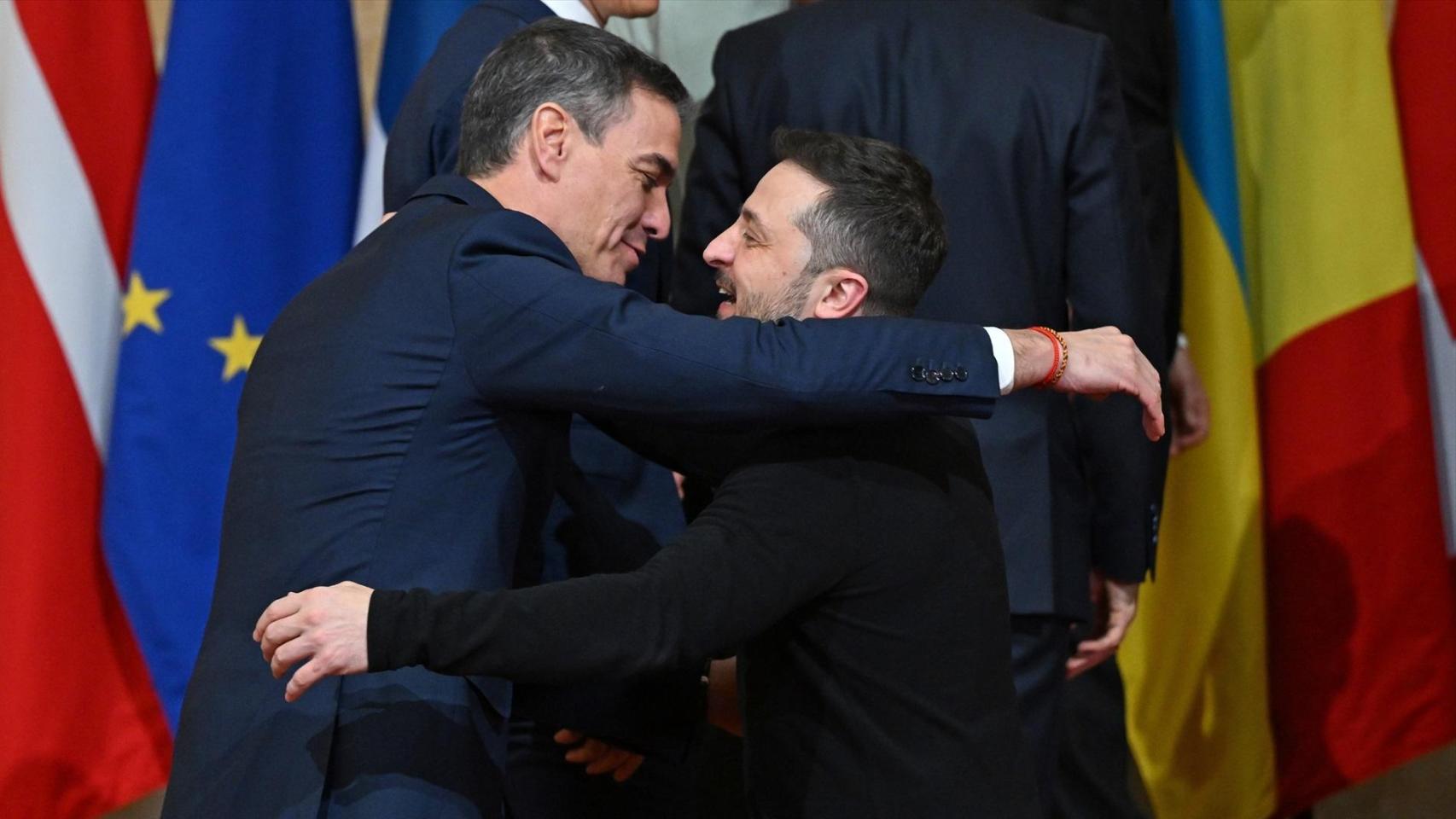 Zelenski viajará a España en los próximos días y se reunirá con Sánchez, con quien irá a ver el Guernica