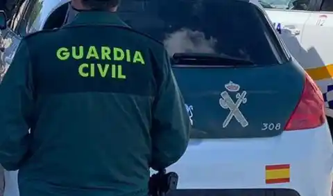 Imagen 1 de La Guardia Civil detiene a un hombre por el asesinato de otro en un pueblo de Málaga
