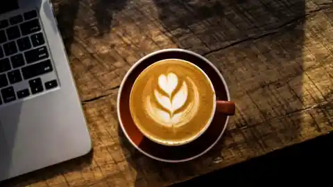 Imagen 1 de Últimas horas para conseguir esta cafetera semiautomática española desde 129 euros