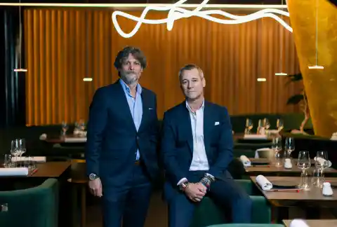 Imagen 1 de 99 Sushi Bar se fusiona con un fondo de Abu Dabi para acelerar su expansión internacional