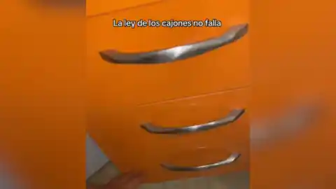 Imagen 1 de Así es la "ley de los cajones" de cualquier cocina española: "Decidme si me equivoco"