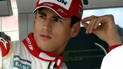 Imagen 1 de Detenido el expiloto de Fórmula 1 Adrian Sutil por fraude y malversación