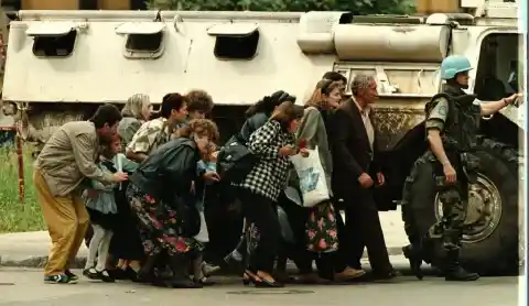 Imagen 1 de Un diplomático italiano en Sarajevo durante la guerra confirma que su país investigó y cortó los ‘safaris humanos’