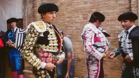 Imagen 1 de Cahiers du Cinéma elige a 'Tardes de soledad' como la mejor película de 2025: empiezan las listas