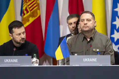 Imagen 1 de Zelenski inicia su presidencia en solitario en un momento crucial de la guerra