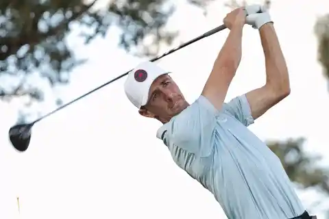 Imagen 1 de David Puig gana en Australia su primer torneo del circuito europeo y releva a Seve