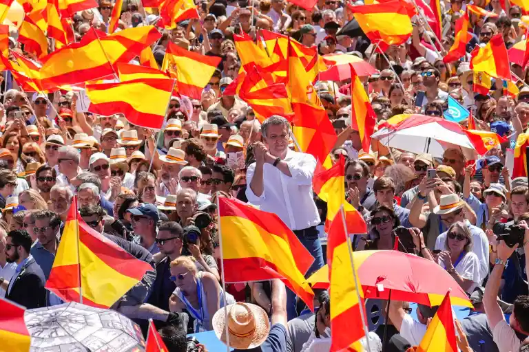 Imagen 1 de Última hora de la concentración del PP en Madrid, en directo