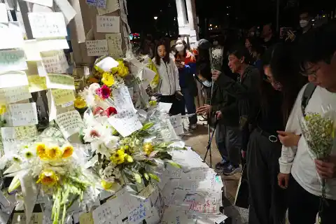Imagen 1 de Hong Kong eleva a 146 la cifra de muertos en el incendio del complejo residencial