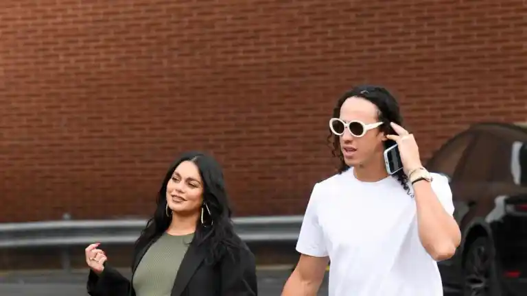 Imagen 1 de Vanessa Hudgens da la bienvenida a su segundo hijo con Cole Tucker