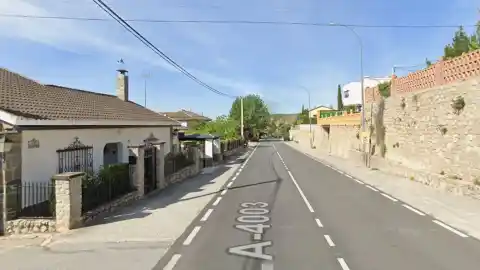 Imagen 1 de Mueren dos jóvenes de 21 y 17 años al chocar su coche con un muro en Granada