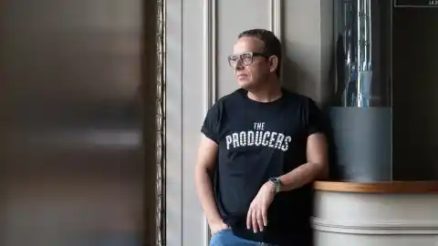 Imagen 1 de Ángel Llàcer impacta al contar el "traumático" momento en el que vio a la muerte: "He estado muy enfermo"