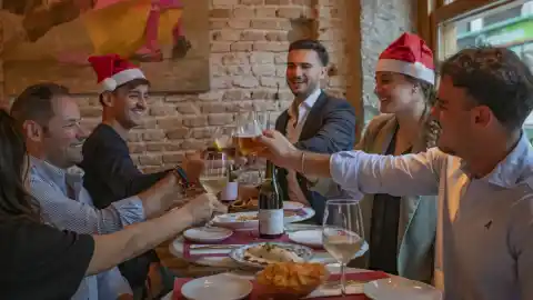 Imagen 1 de Los más de 300 restaurantes que la Guía Repsol propone para estas fechas: estos son los Soletes de Navidad