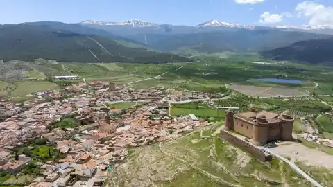 Imagen 1 de El castillo reconocido como Monumento Mágico del Año: un fortín renacentista con 500 años