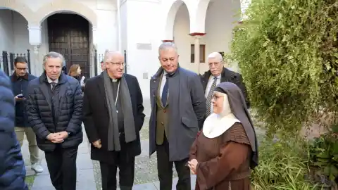 Imagen 1 de Sanz anuncia ayudas bianuales de un millón de euros para los conventos e iglesias de Sevilla