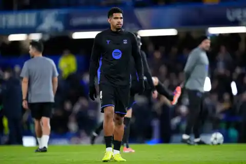 Imagen 1 de Ronald Araujo pide tiempo al Barcelona para recuperarse mentalmente