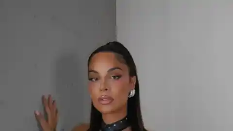 Imagen 1 de Jedet, una muñeca aventurera y multidisciplinar inspirada en el descaro dosmilero de Lindsay Lohan