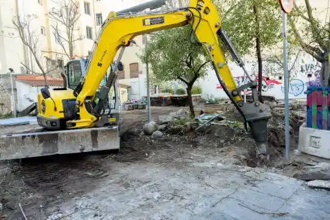 Imagen 1 de Arrancan las obras en el parque del Almendro entre quejas vecinales y de la oposición